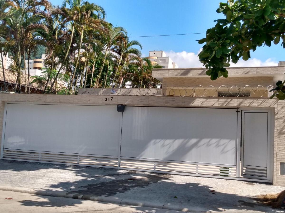 Pousada Sanlubia Enseada Γκουαρούχα Εξωτερικό φωτογραφία